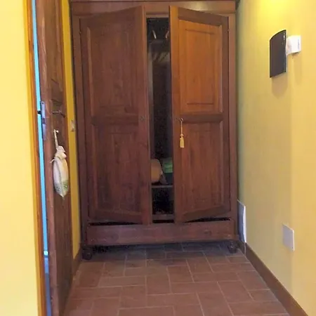 Casalnovo カステルヌオーヴォ・マグラ