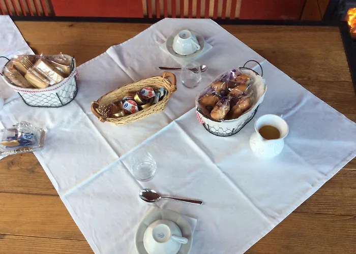 住宿加早餐酒店 Casalnovo 4*