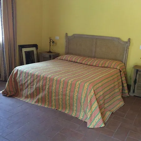 Casalnovo Bed & Breakfast 3*